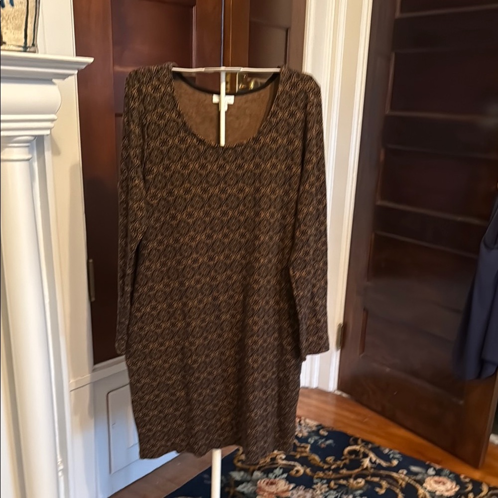J. Jill Brown and Black Sheath Dress Long Sleeve Scoop Neck-worn a few times